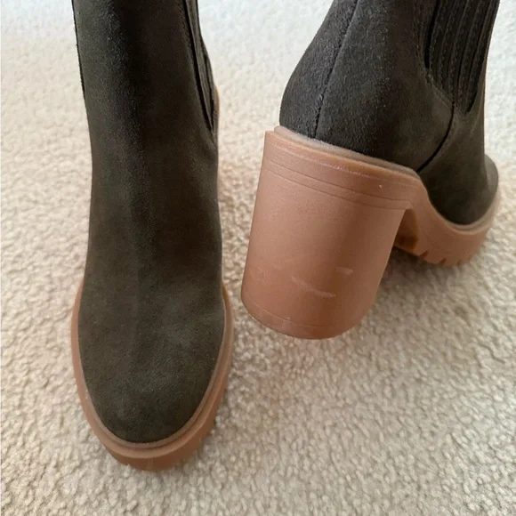 Dolce Vita Caster H2O boot - size 7 - Picture 3 of 4